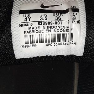 Nike Shoes - Shoes Nike Shoes - Shoes